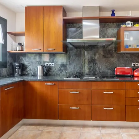 Σαλέ Ca La Iaia Casa Con Piscina Y Jardin