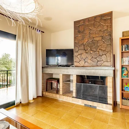 Chalet Ca La Iaia Casa Con Piscina Y Jardin Girona